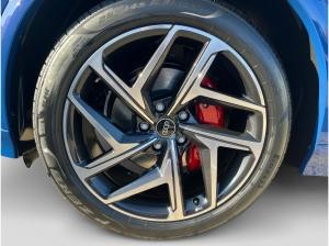 Audi Q6 e-tron SUV e-tron performance // Sofort verfügbar //