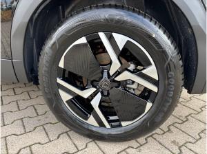 Peugeot 2008 E-2008 BUSINESS 156 11KW Charger+Navi+Kamera+SHZ