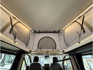 Renault Trafic 51FB Light #SOLAR #MARKISE