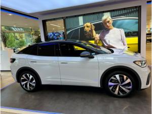 Volkswagen ID.5 Pro Energy 77 kWh AHK Navi IQ.Light el. Sitze