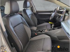 Volkswagen Golf VIII 1,5 TSI Energy AHK+GJ-REIFEN+SITZHZG