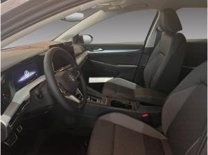 Volkswagen Golf 1.5 eTSI Energy DSG AHK