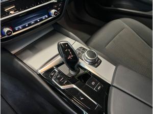 BMW 520 Touring (G31) Navi Kamera SR&WR ACC