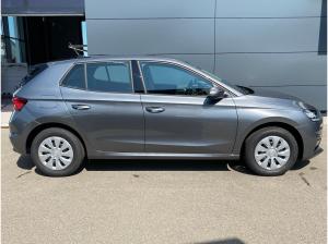 Skoda Fabia 1.0 TSI Selection KLIMA PDC DAB+ CAR-PLAY