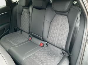 Audi A3 Sportback 40 TFSI quattro S line MATRIX AHK