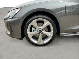 Audi A3 Sportback 40 TFSI quattro S line MATRIX AHK