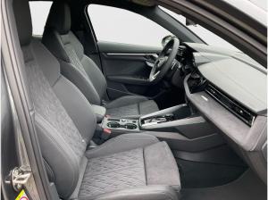Audi A3 Sportback 40 TFSI quattro S line MATRIX AHK