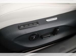 Volkswagen Passat 1.5 TSI eHybrid DSG Elegance neue