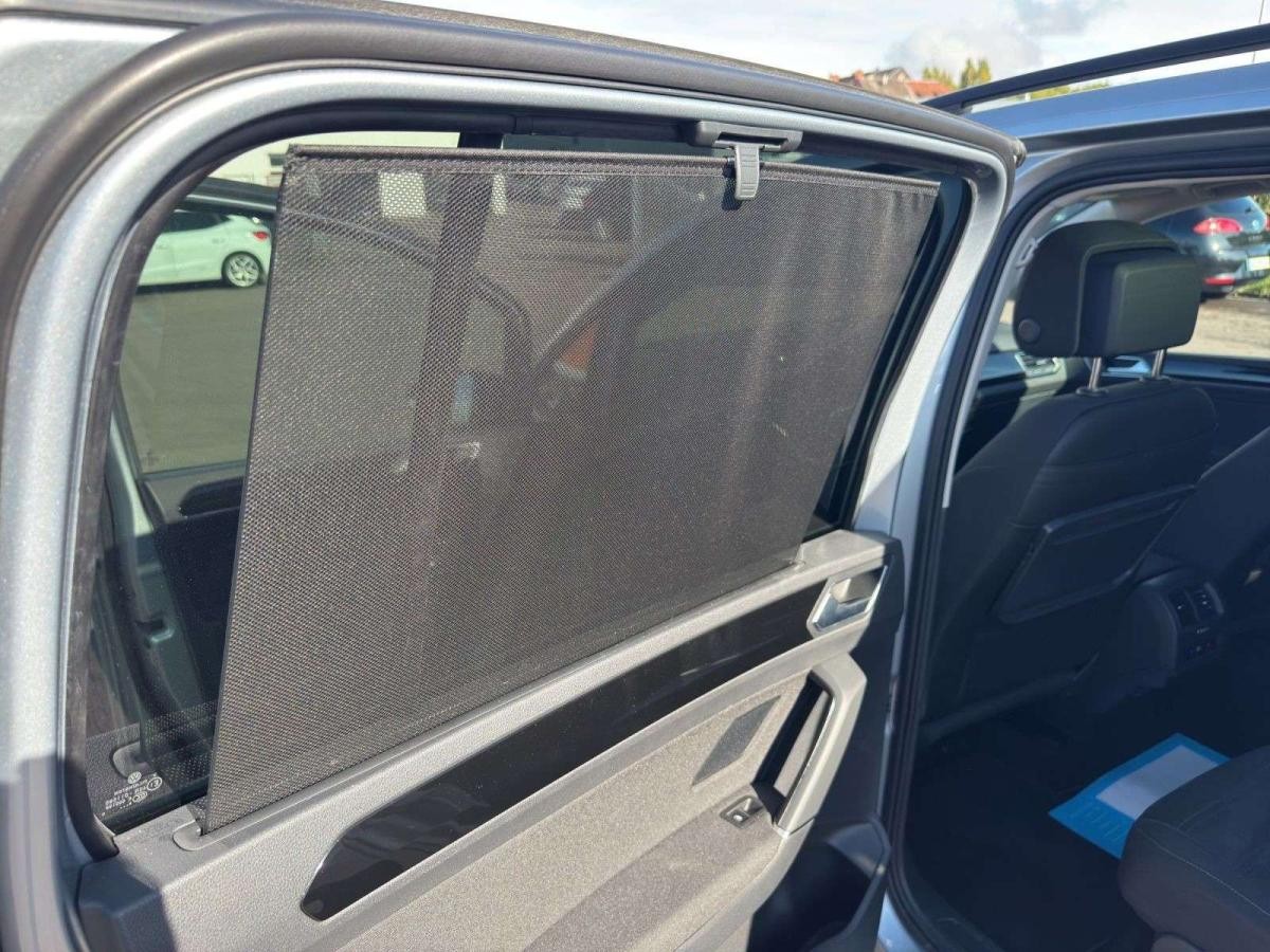 Volkswagen Touran Highline 1.5 TSI DSG 7-SITZER BLACK STYLE