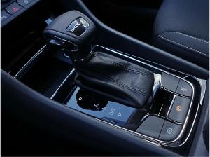 Skoda Karoq Selection 2,0l TDI * LED AHK RFK KLIMA**