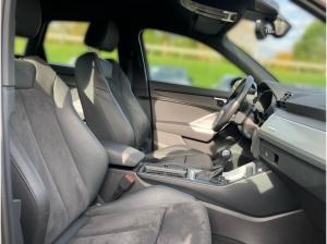 Audi Q3 advanced 35 TDI quattro S-tronic / Navi, AHK