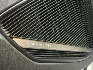 Audi A4 Avant S line 40 TFSI Pano Matrix Kamera B&0 AHK