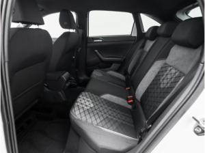 Volkswagen Taigo R-Line 1.0 TSI DSG Ganzjahresreifen