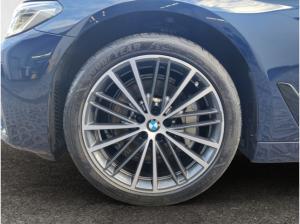 BMW 530 i xDrive Live Cockpit Professional LED