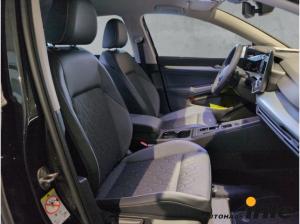 Volkswagen Golf VIII 1,5 eTSI DSG Energy GJ-REIFEN+AHK+APP
