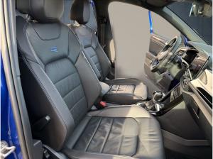 Volkswagen T-Roc R Akrapovic/AHK/Matrix/Pano/Nav/Kam/Leder/Assist