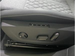 Skoda Octavia Combi Sportline 2.0 TDI DSG HUD Navi Matrix el. HK dig. Komb. 360°