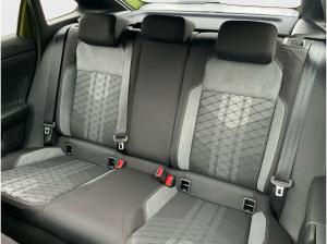 Volkswagen Taigo R-Line 1.5 TSI DSG Navi Pano Kamera CarPlay