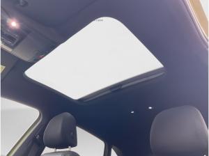 Volkswagen Taigo R-Line 1.5 TSI DSG Navi Pano Kamera CarPlay