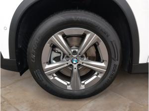 BMW X1 sDrive20i / NP= 49.130,- / AHK / Premium /