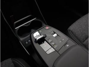 BMW X1 sDrive20i / NP= 49.130,- / AHK / Premium /