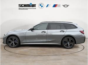 BMW 330 e Touring M Sport / NP= 76.680,- / AHK /