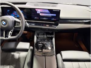 BMW 540 540d xDrive Touring M Sport / NP= 92.850,- / AHK