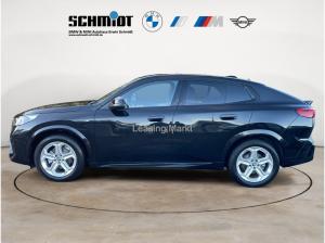 BMW X2 sDrive18d Sport / NP= 58.370,- / AHK / Harman
