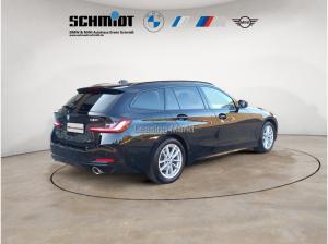 BMW 320 i Touring / NP= 58.240,- / Sitz Memory /
