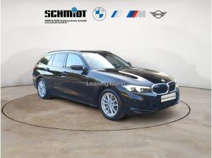 BMW 320 i Touring / NP= 58.240,- / Sitz Memory /