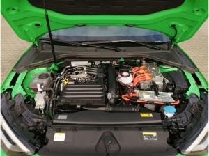 Audi A3 Sportback S-Line 40TFSIe Stronic Pano LED 18"