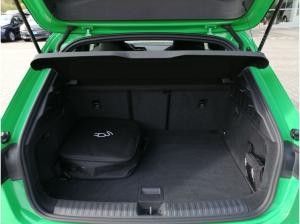 Audi A3 Sportback S-Line 40TFSIe Stronic Pano LED 18"
