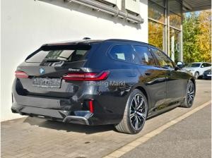 BMW 550 550e xDrive Touring Navi Tempom.aktiv Panoramadach Bluetooth PDC MP3 Schn.