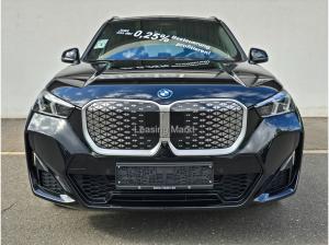 BMW iX1 xDrive30 Navi Tempom.aktiv Bluetooth PDC HeadUp