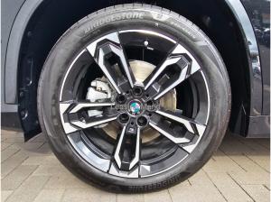 BMW iX1 xDrive30 Navi Tempom.aktiv Bluetooth PDC HeadUp