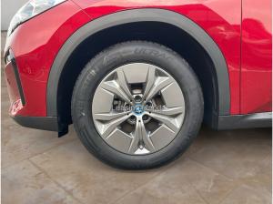 BMW iX2 ix2 xDrive30 / NP= 62.390,- / Adapt. LED / Head