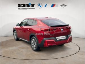 BMW iX2 ix2 xDrive30 / NP= 62.390,- / Adapt. LED / Head