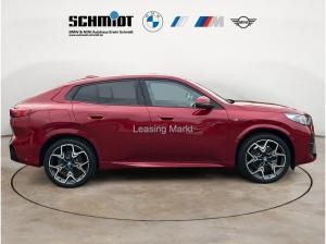 BMW iX2 ix2 xDrive30 M Sport / NP= 72.690,- / AHK / Head