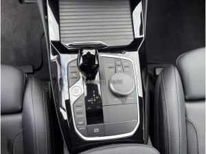 BMW X3 xDrive30i M Sport / NP= 83.810,- / Pano / AHK