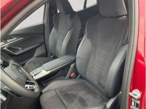 BMW iX2 ix2 xDrive30 M Sport / NP= 72.690,- / AHK / Head