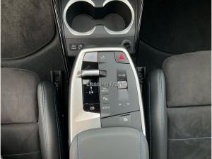 BMW iX2 ix2 xDrive30 M Sport / NP= 72.690,- / AHK / Head