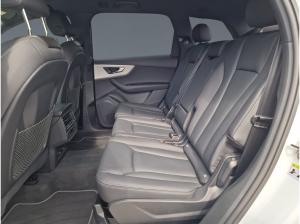 Audi Q7 55 TFSI e qu S line MATRIX Luft AHK HuD 21