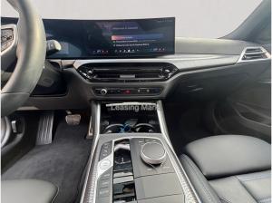 BMW 330 e Touring M Sport / NP= 80.570,- / Panorama /