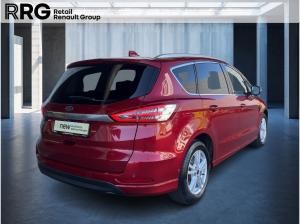 Ford S-Max Titanium