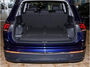 Volkswagen Tiguan 1,5 TSI Allspace Life AHK LED R-Kamera 7Sitzer NaviPro 18Zoll