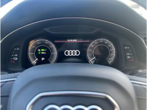 Audi Q7 business SUV S line TFSI e quattro 360 kW tiptronic