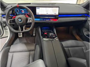 BMW M5 xDrive Touring Comfort Paket Driving- & Parking Prof. 0,5% Versteuerung-AKTION BIS 31.12.2025