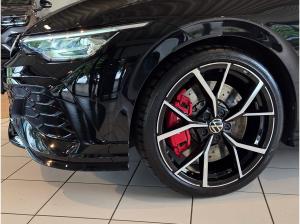 Volkswagen Golf VIII 2.0GTI Clubsport DSG 360°Kamera Head-up