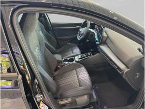 Volkswagen Golf R-Line 1.5 DSG / AHK/ BlackStyle/ Business Premium *Lagerfahrzeug*