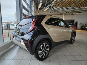 Toyota Aygo 1.0-l-VVT-i Teamplayer S-CVT
